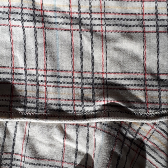 SIMONS white skirt - Picture 2 of 2